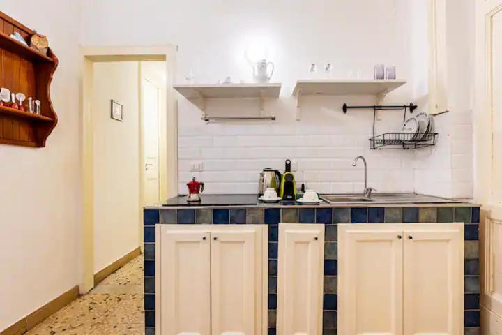 Binario 8 Catania Stazione Centrale Εξωτερικό φωτογραφία